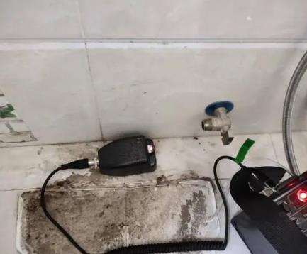青海屋顶漏水维修公司分享下卫生间漏水的危害及解决方法